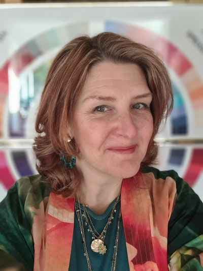 House of Colour Nickie Cotter